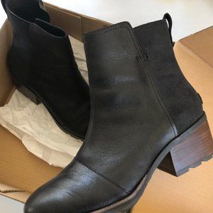 10 Sorel Black Leather Suede Cate Zip Ankle Boots